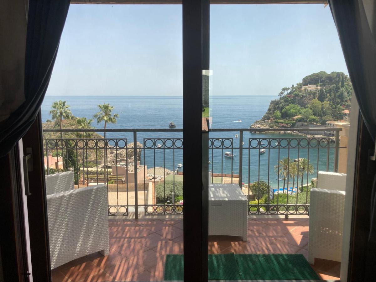 A Mari Villa Taormina Luaran gambar
