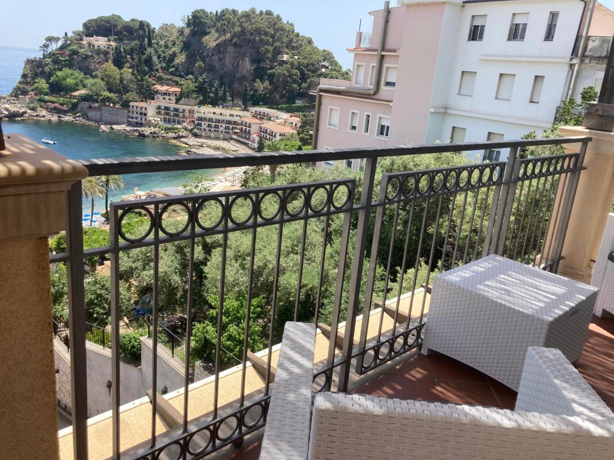 A Mari Villa Taormina Luaran gambar