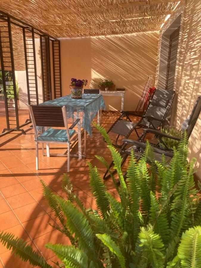 A Mari Villa Taormina Luaran gambar